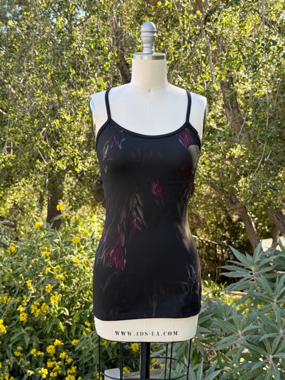 Lululemon "Power Y" tank top - size 4